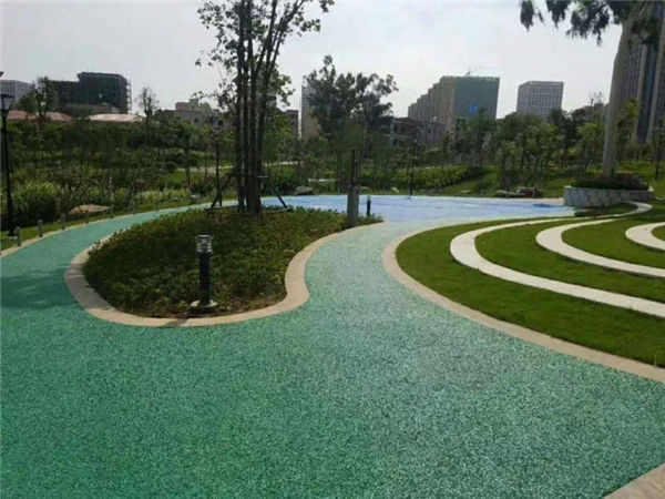 ���͸ˮ�r���ƺ